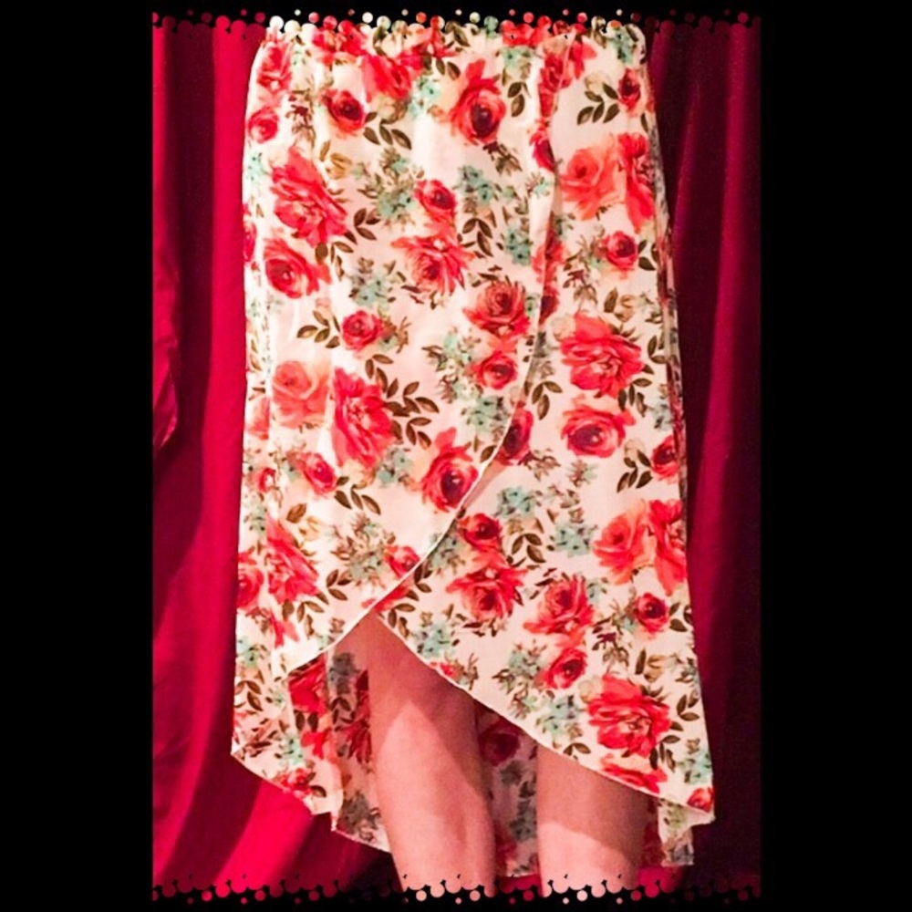 Flowy floral boho rose dress